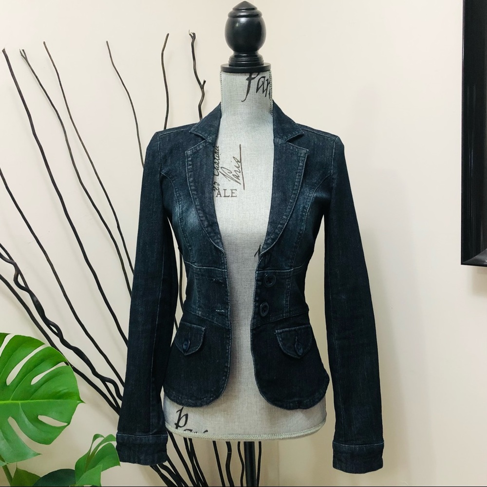 Fitted Denim Jacket Longsleeves